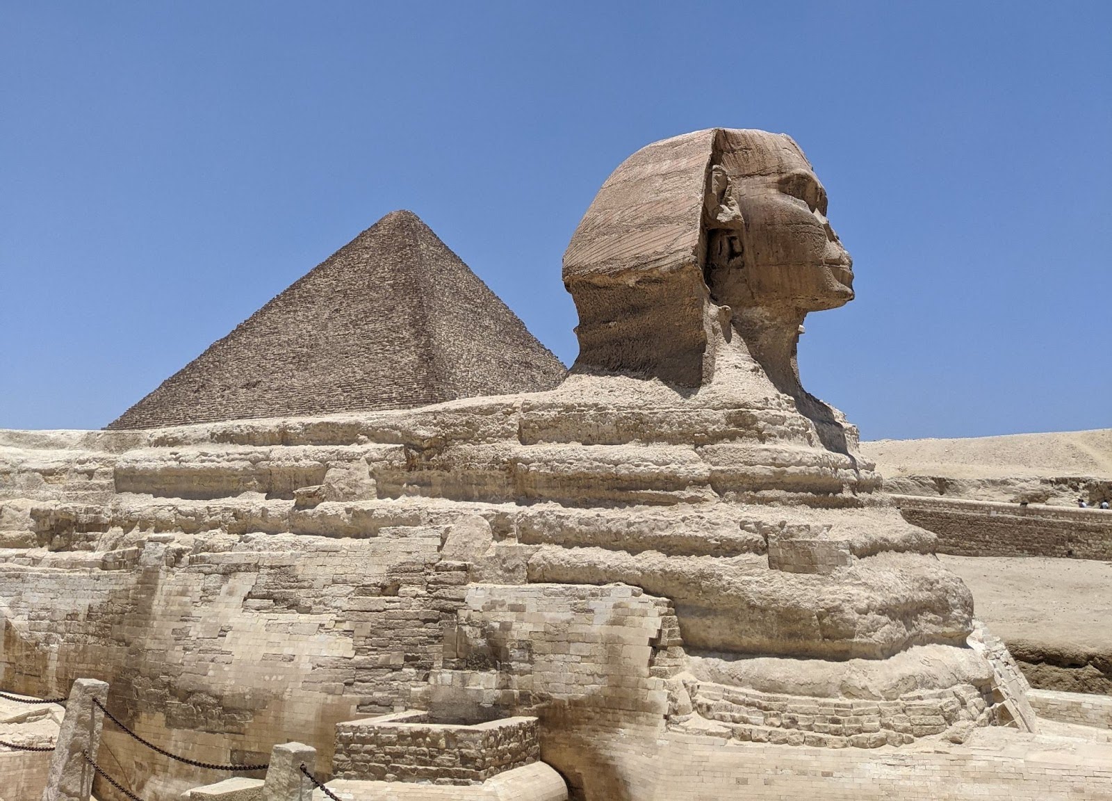 Mandelynn Moses leading spiritual workshop in Egypt - Ancient wisdom meets modern transformation